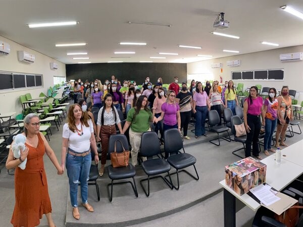 Campanha do Agosto Lilás tem início em Jaguaribe com uma formação para mulheres